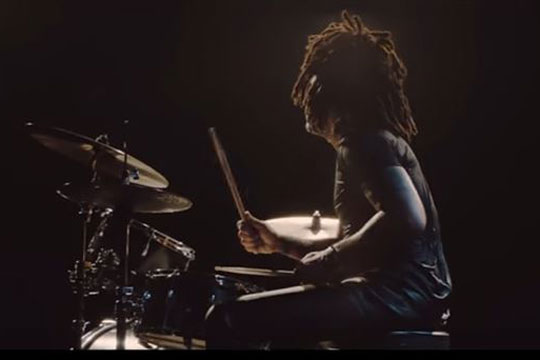 Lenny Kravitz Iru�ean arituko da 2025eko apirilaren 12an