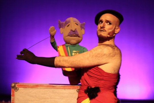 Kiki Morgan: "Vaga y maleanta"