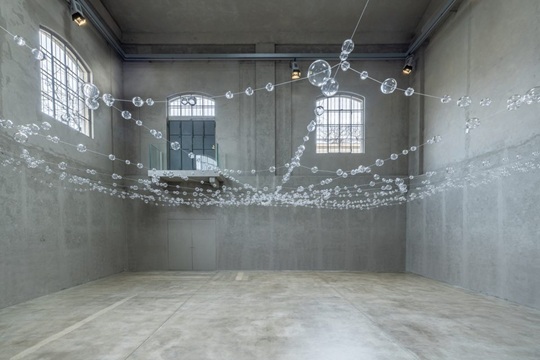Iru&ntilde;eko Topaketak 2026: "Web", Mona Hatoum