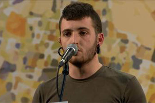 Bertso afaria: Sustrai Colina, Joanes Illarregi, Sarai Robles