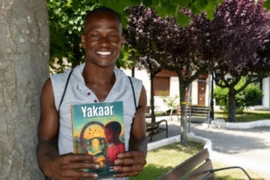 Presentaci&oacute;n de libro: "Yakaar" (Cheikh Mbacke Lo)