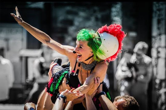 Clown eta Pailazoen Nazioarteko Jaialdia 2024: "Into the wild" (estreinaldia Euskadin)