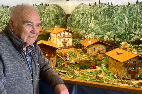 Galdakaoko 2024-2025eko Gabonak: "Txominen Herria", Txomin Bustinzaren erakusketa