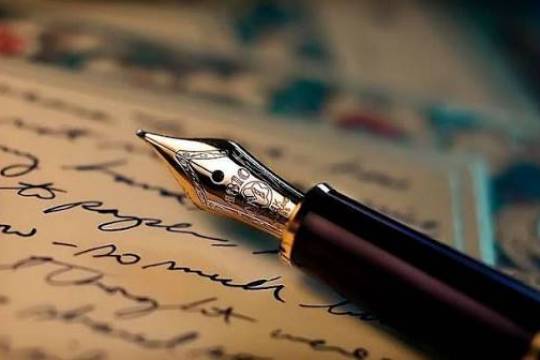 "La voz de la poes&iacute;a" pertsona helduentzako tailerra