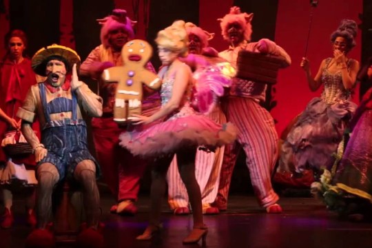 "M&Aacute;S QUE FREAKS EL MUSICAL. TRIBUTO A SHREK"