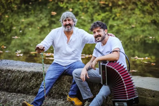 Xabi Solano eta Jon Garmendia 'Txuria': "Bidasoatik harago"