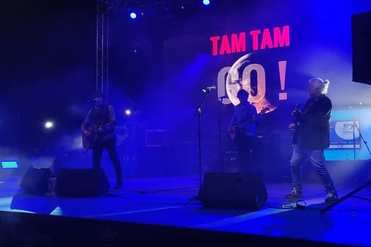Tam tam go!