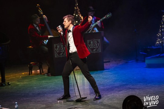 "BUBL&Eacute; CHRISTMAS TRIBUTE"