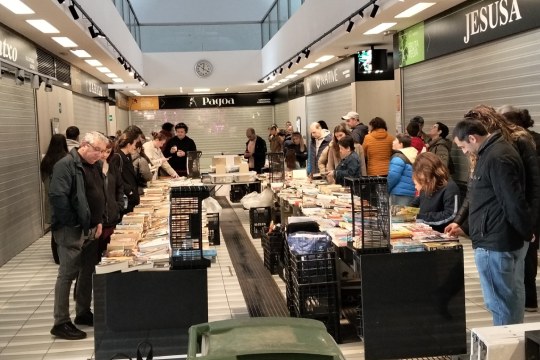 Feria del libro y disco de ocasi&oacute;n de Zarautz 2026
