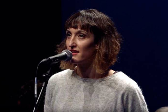 Bertso ekitaldi berezia: Uxue Alberdi, Maddi Ane Txoperena