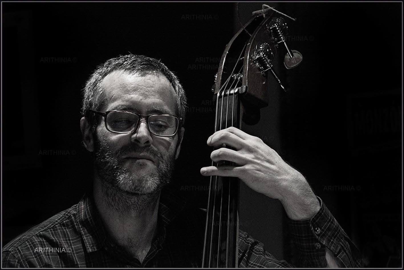 Kike Arza trio