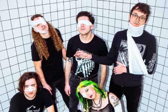 FRANKIE & THE WITCH FINGERS + MAFIA SOFA