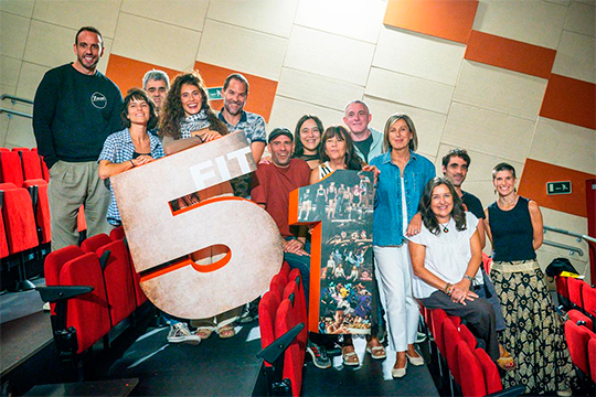 La apuesta firme del Festival Internacional de Teatro de Vitoria-Gasteiz por la creaci�n esc�nica local y en euskera se plasma en la participaci�n de una quincena de compa��as vascas