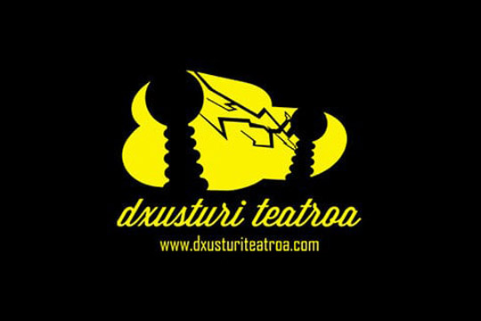 Dxusturi teatroa