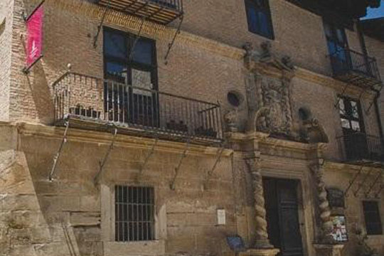 Vallesantoro Jauregiko Kultur Etxea (Zangotza)