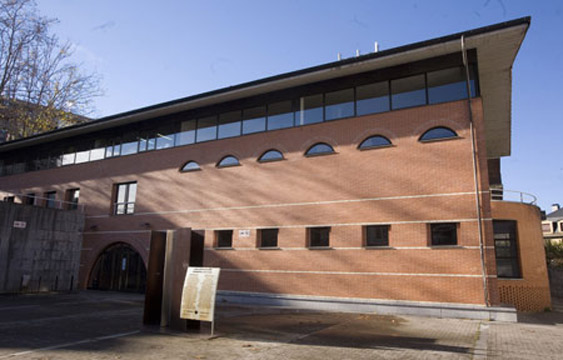 Centro Cultural Lugaritz